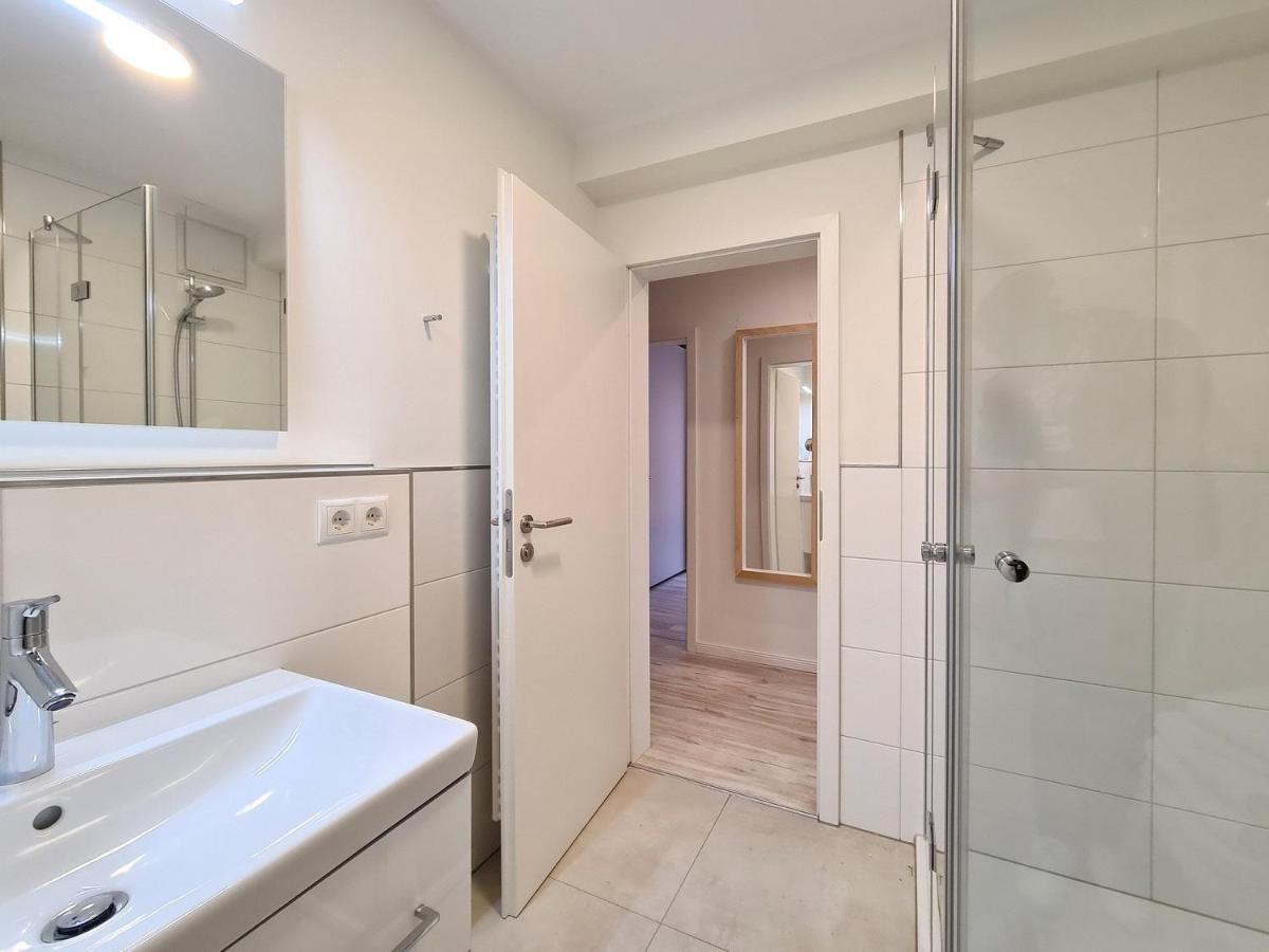 Ferienwohnung-Pier-7 ホーヴァハト エクステリア 写真
